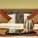 Hotel Tms Grand
